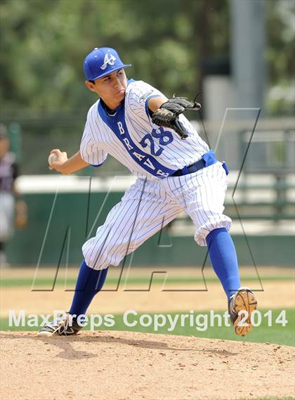 Thumbnail 3 in Alta Loma vs Glendora (Battle of the Baseline League) photogallery.