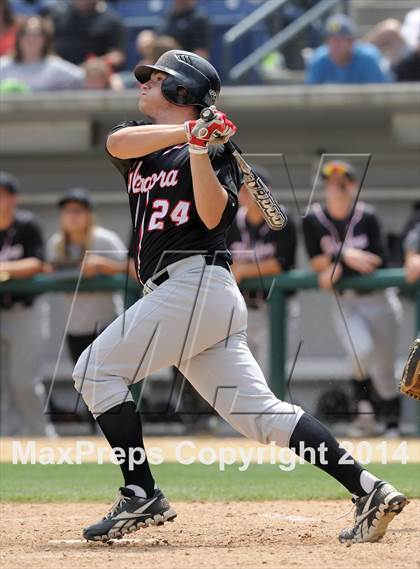 Thumbnail 3 in Alta Loma vs Glendora (Battle of the Baseline League) photogallery.