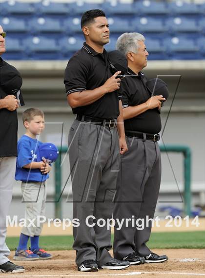 Thumbnail 1 in Alta Loma vs Glendora (Battle of the Baseline League) photogallery.