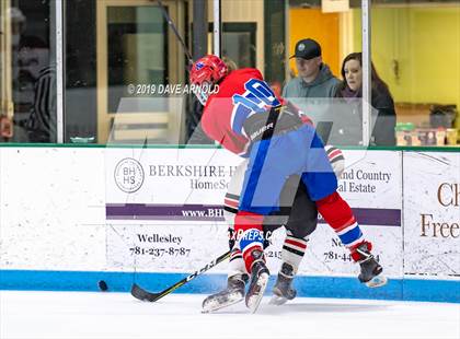 Thumbnail 1 in Natick @ Wellesley photogallery.