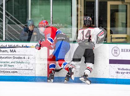 Thumbnail 1 in Natick @ Wellesley photogallery.