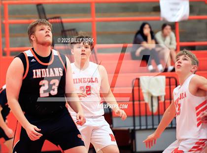 Thumbnail 1 in Grand Saline vs Mineola photogallery.