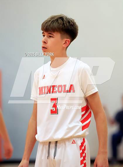 Thumbnail 2 in Grand Saline vs Mineola photogallery.