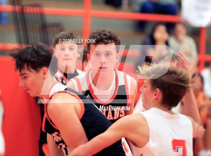 Thumbnail 3 in Grand Saline vs Mineola photogallery.