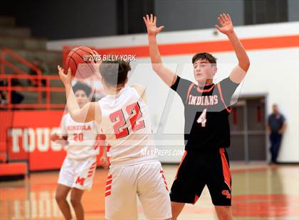 Thumbnail 2 in Grand Saline vs Mineola photogallery.