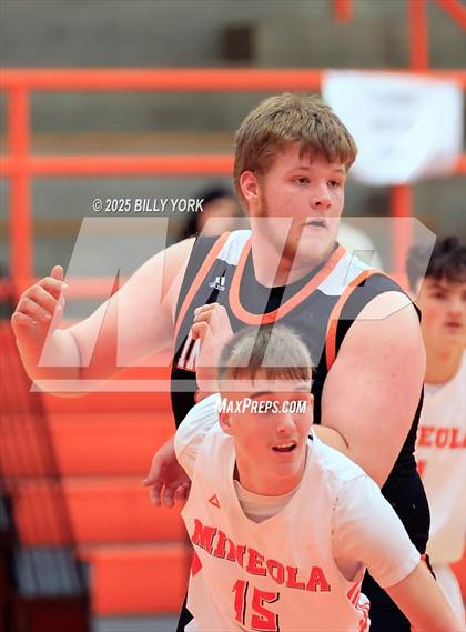 Thumbnail 1 in Grand Saline vs Mineola photogallery.