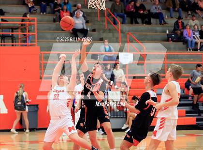 Thumbnail 1 in Grand Saline vs Mineola photogallery.