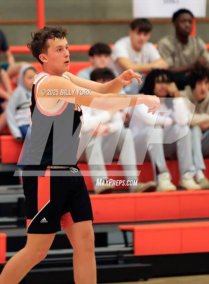 Thumbnail 2 in Grand Saline vs Mineola photogallery.