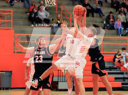 Thumbnail 3 in Grand Saline vs Mineola photogallery.