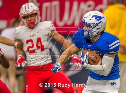 Thumbnail 1 in Katy vs. Friendswood (UIL 6A D2 Regional Playoff) photogallery.