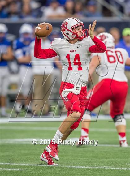 Thumbnail 2 in Katy vs. Friendswood (UIL 6A D2 Regional Playoff) photogallery.