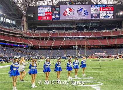 Thumbnail 2 in Katy vs. Friendswood (UIL 6A D2 Regional Playoff) photogallery.