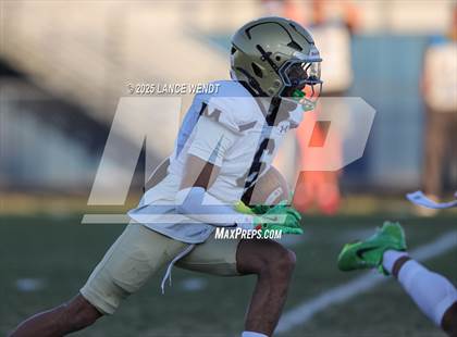 Thumbnail 1 in Mullen @ Ralston Valley (CHSAA 5A Quarterfinals) photogallery.