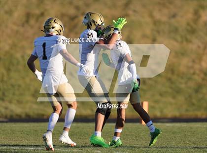 Thumbnail 3 in Mullen @ Ralston Valley (CHSAA 5A Quarterfinals) photogallery.