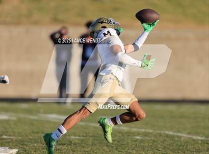 Thumbnail 2 in Mullen @ Ralston Valley (CHSAA 5A Quarterfinals) photogallery.