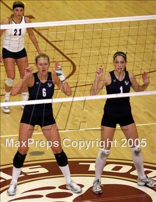 Thumbnail 2 in Torrey Pines vs. La Costa Canyon (Section Final) photogallery.