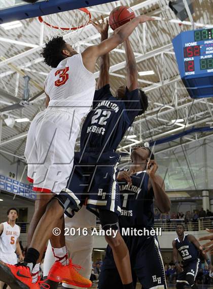 Thumbnail 2 in Hamilton Heights Christian Academy vs. Oak Hill Academy (Dr Pepper Classic) photogallery.