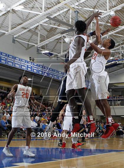 Thumbnail 1 in Hamilton Heights Christian Academy vs. Oak Hill Academy (Dr Pepper Classic) photogallery.