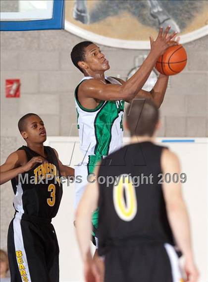 Thumbnail 2 in Ribet Academy vs Temecula Valley (MaxPreps Holiday Classic) photogallery.