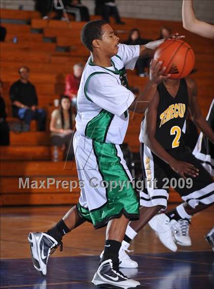 Thumbnail 1 in Ribet Academy vs Temecula Valley (MaxPreps Holiday Classic) photogallery.