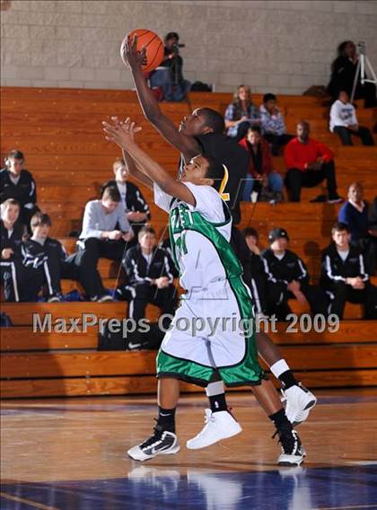 Thumbnail 1 in Ribet Academy vs Temecula Valley (MaxPreps Holiday Classic) photogallery.
