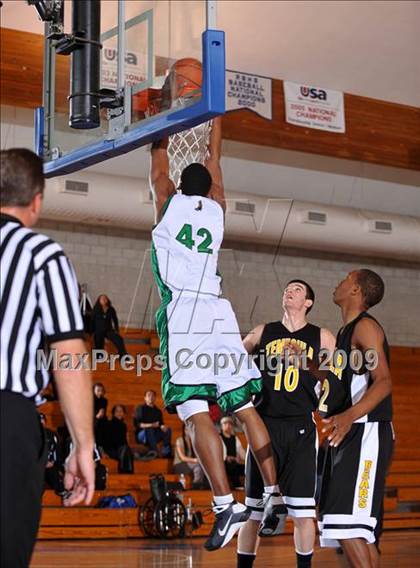 Thumbnail 2 in Ribet Academy vs Temecula Valley (MaxPreps Holiday Classic) photogallery.