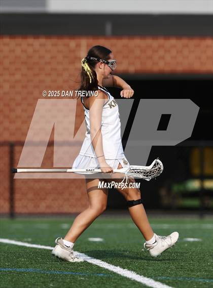 Thumbnail 2 in Cox vs Kellam (Class 5 Region A Final) photogallery.