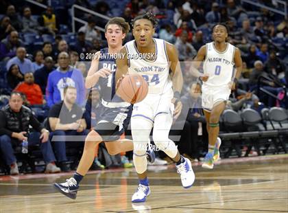 Thumbnail 1 in Bloom vs. Pace Academy (Chicago Elite Classic) photogallery.