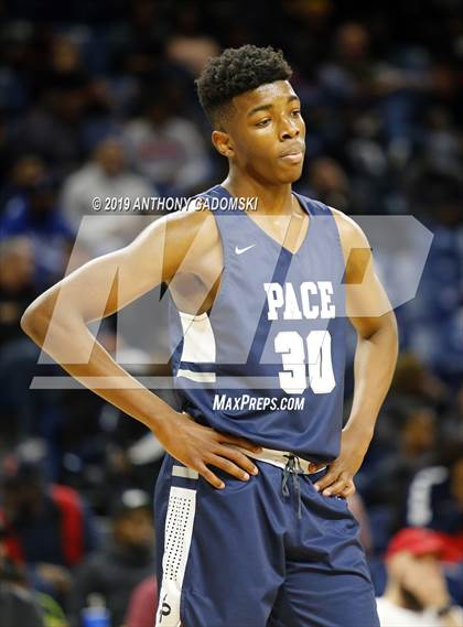 Thumbnail 3 in Bloom vs. Pace Academy (Chicago Elite Classic) photogallery.