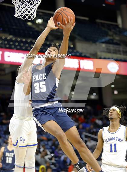 Thumbnail 1 in Bloom vs. Pace Academy (Chicago Elite Classic) photogallery.