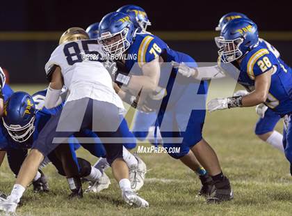 Thumbnail 3 in Bloomington Central Catholic @ Paxton-Buckley-Loda photogallery.