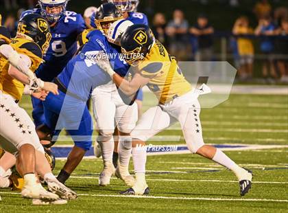 Thumbnail 1 in Archbishop Moeller @ St. Xavier photogallery.