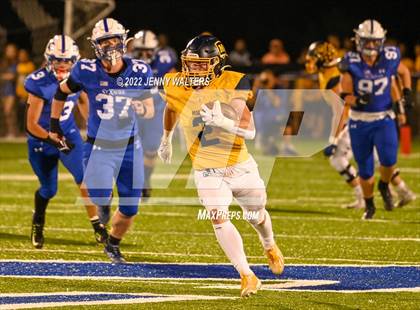 Thumbnail 1 in Archbishop Moeller @ St. Xavier photogallery.