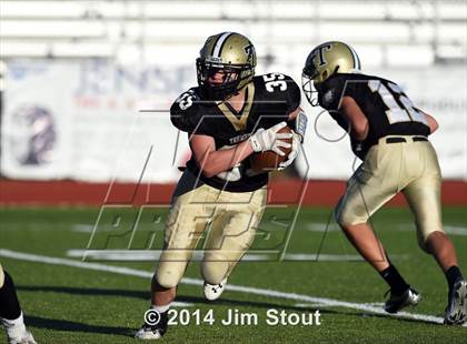 Thumbnail 3 in Warde @ Trumbull photogallery.
