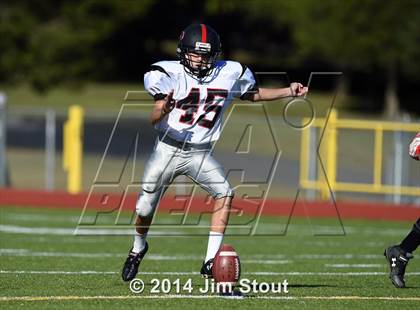 Thumbnail 2 in Warde @ Trumbull photogallery.