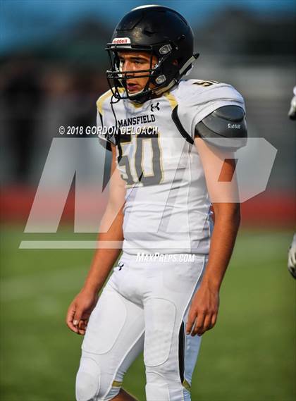 Thumbnail 1 in Cedar Hill (White) vs Mansfield (Black) photogallery.