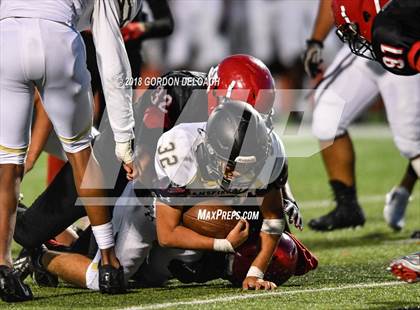 Thumbnail 3 in Cedar Hill (White) vs Mansfield (Black) photogallery.
