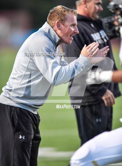 Thumbnail 3 in Cedar Hill (White) vs Mansfield (Black) photogallery.