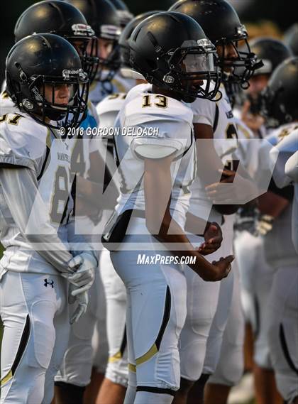 Thumbnail 3 in Cedar Hill (White) vs Mansfield (Black) photogallery.
