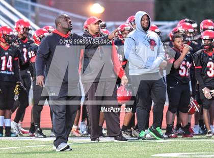 Thumbnail 3 in Cedar Hill (White) vs Mansfield (Black) photogallery.