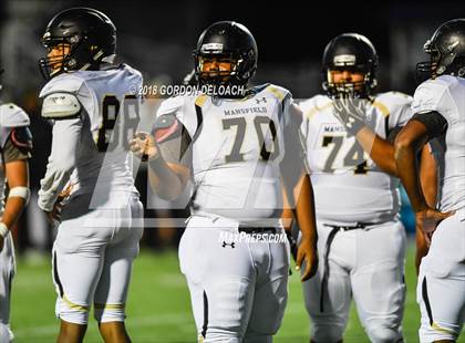 Thumbnail 2 in Cedar Hill (White) vs Mansfield (Black) photogallery.