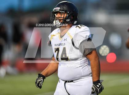 Thumbnail 3 in Cedar Hill (White) vs Mansfield (Black) photogallery.