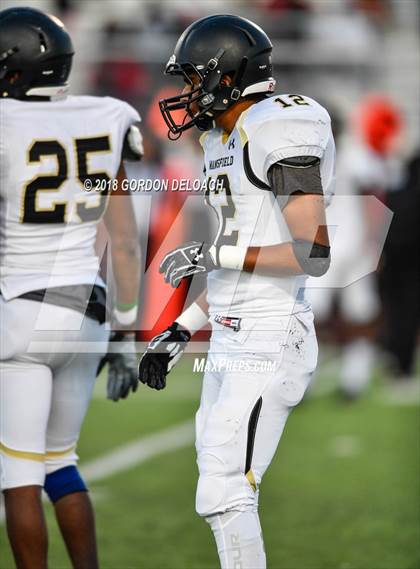 Thumbnail 3 in Cedar Hill (White) vs Mansfield (Black) photogallery.