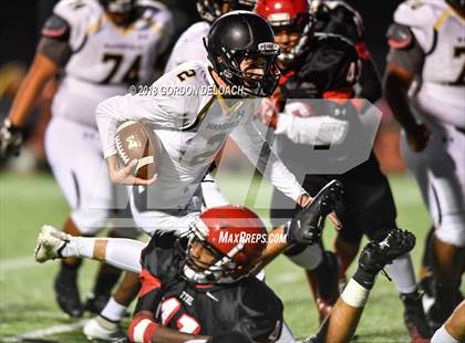 Thumbnail 1 in Cedar Hill (White) vs Mansfield (Black) photogallery.