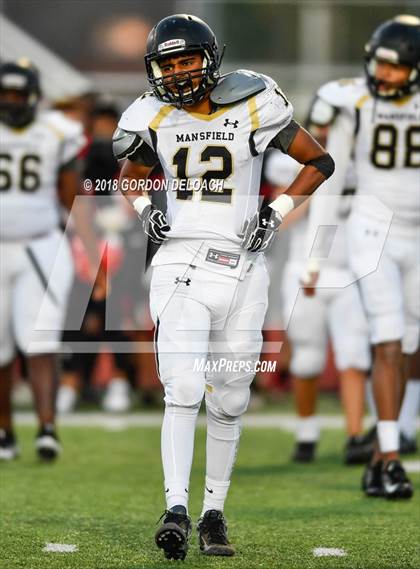 Thumbnail 1 in Cedar Hill (White) vs Mansfield (Black) photogallery.