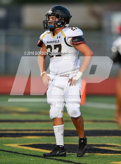 Thumbnail 3 in Cedar Hill (White) vs Mansfield (Black) photogallery.
