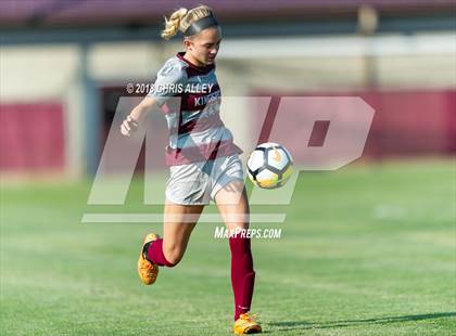Thumbnail 1 in David Crockett @ Dobyns-Bennett photogallery.