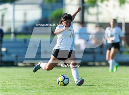Thumbnail 1 in David Crockett @ Dobyns-Bennett photogallery.