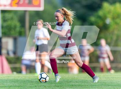 Thumbnail 1 in David Crockett @ Dobyns-Bennett photogallery.