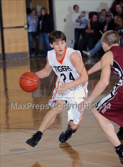 Thumbnail 2 in Webster vs. Spring Valley (WIAA D4 Regionals) photogallery.